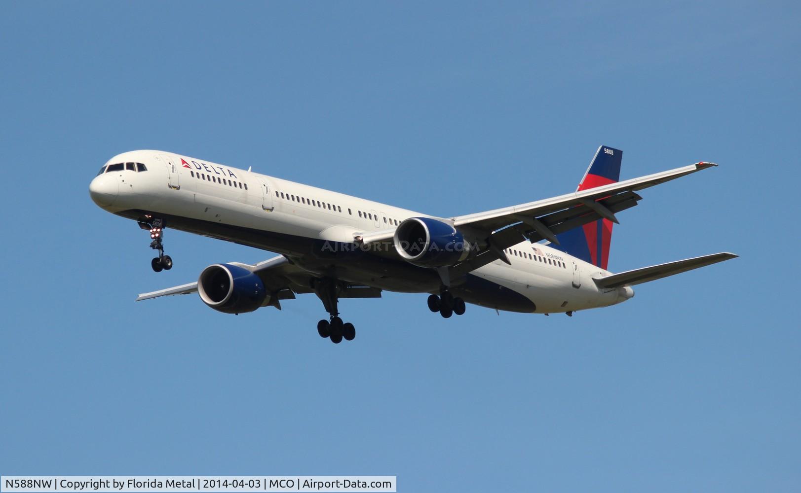 N588NW, 2003 Boeing 757-351 C/N 32988, Delta