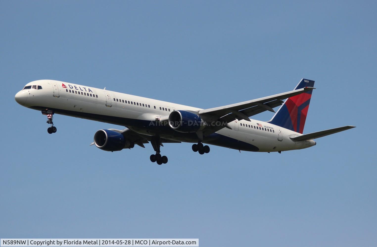 N589NW, 2003 Boeing 757-351 C/N 32989, Delta