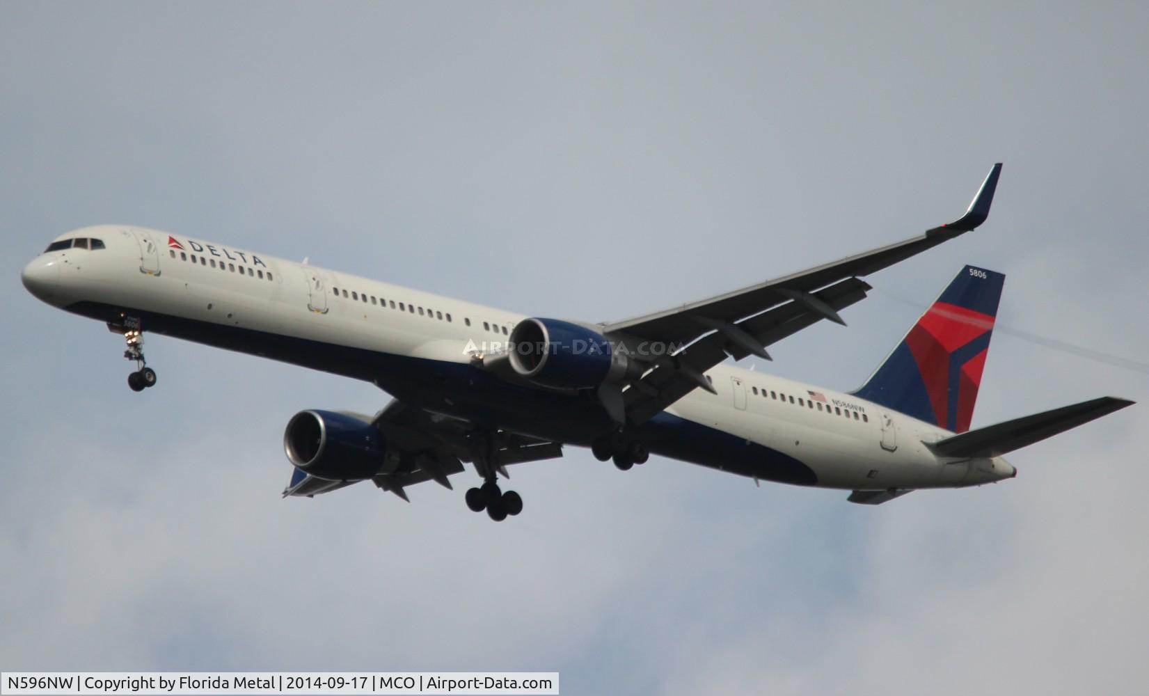 N596NW, 2003 Boeing 757-351 C/N 32996, Delta