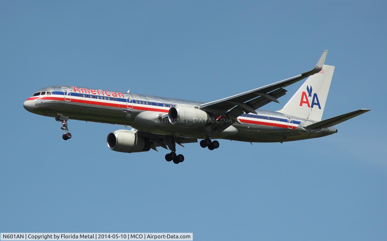 N601AN, 1995 Boeing 757-223 C/N 27052, American