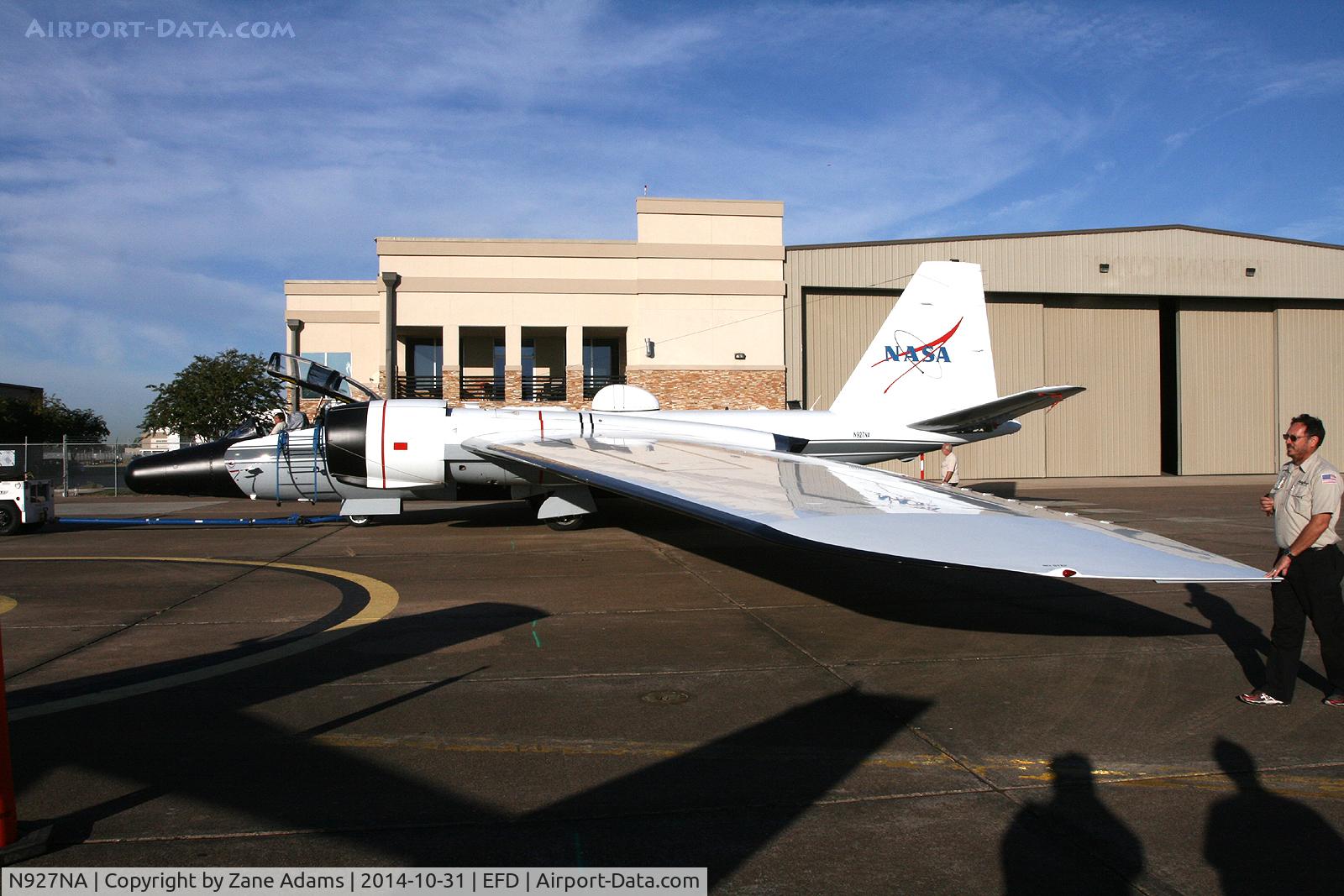 N927NA, 1963 Martin WB-57F Canberra C/N Not found (63-13295), At the 2014 Wings Over Houston Airshow