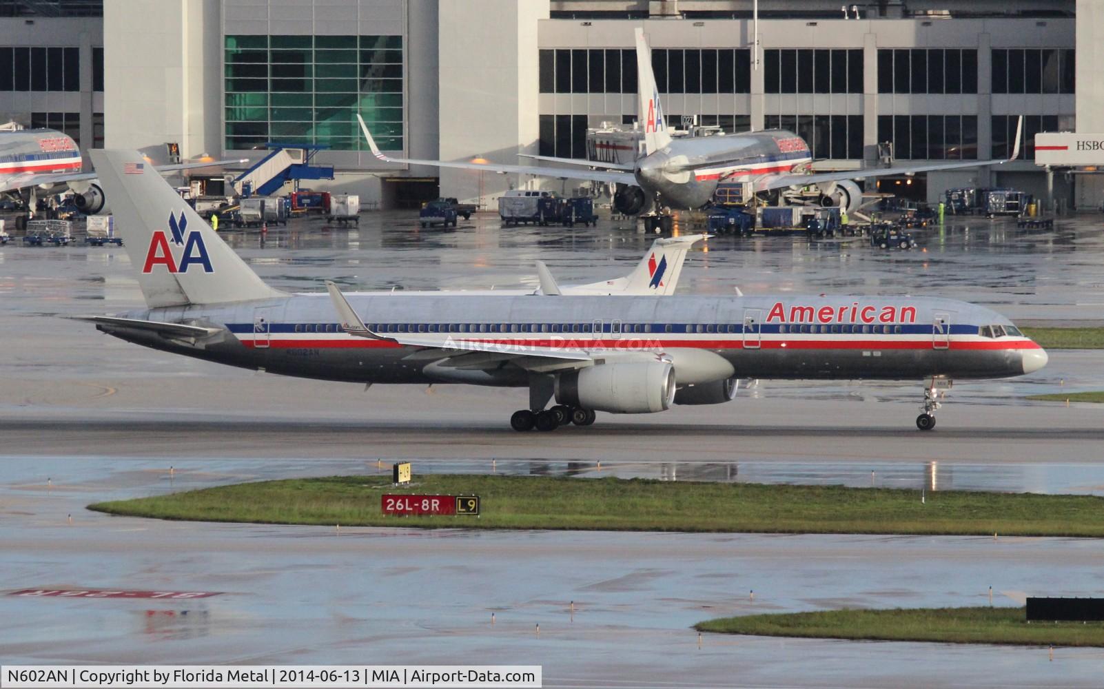 N602AN, 1995 Boeing 757-223 C/N 27053, American
