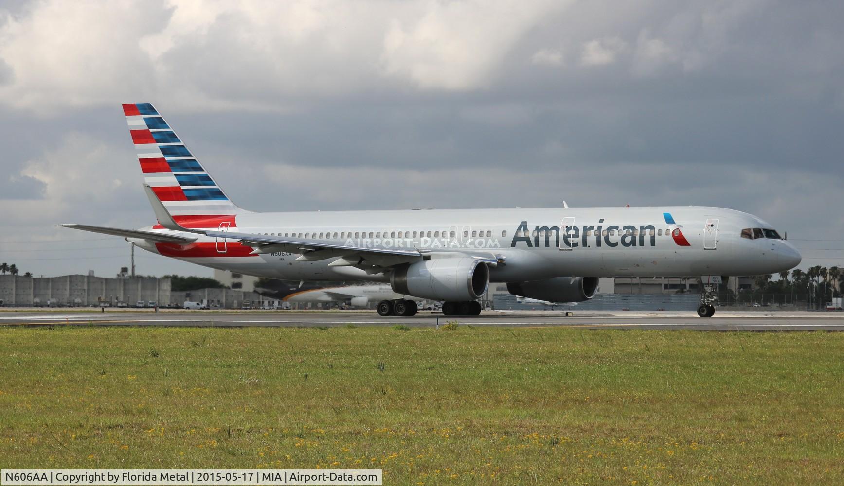 N606AA, 1996 Boeing 757-223 C/N 27057, American