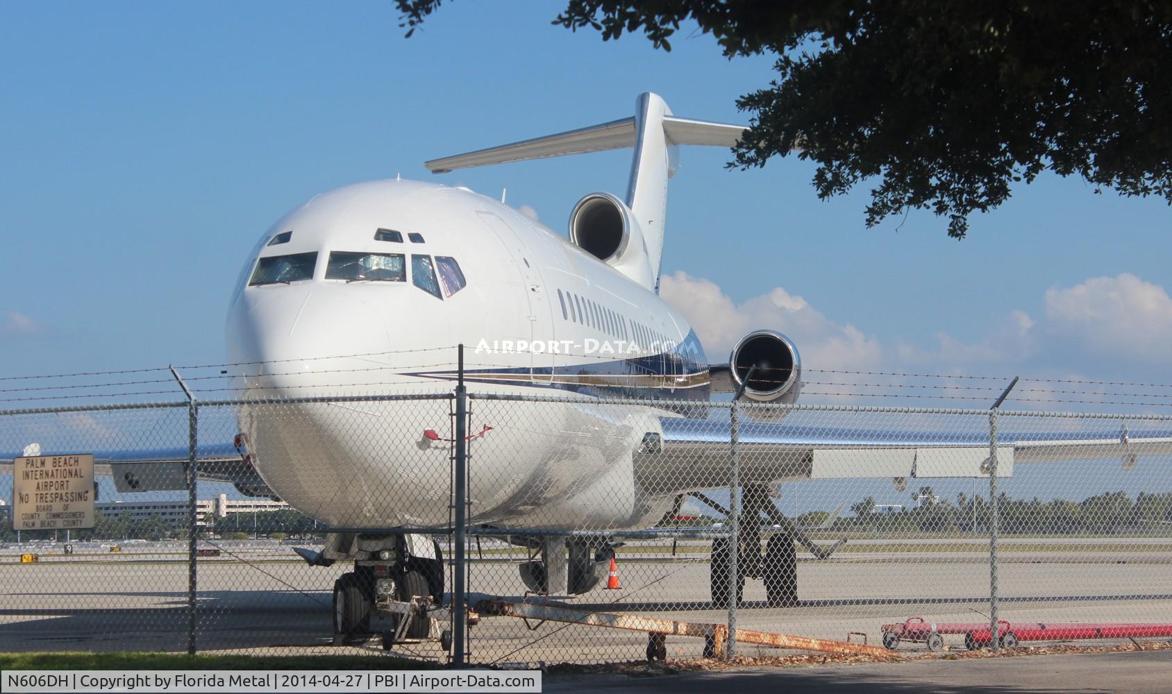 N606DH, 1964 Boeing 727-30 C/N 18365, Private 727