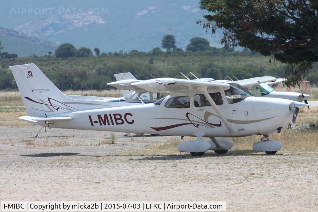 I-MIBC, Cessna 172S Skyhawk SP C/N 172S10774, Taxiing