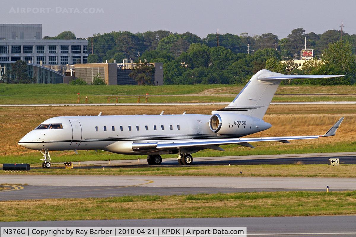 N376G, 2005 Bombardier BD-700-1A11 Global 5000 C/N 9164, Bombardier BD-700-1A11 Global 5000 [9164] Peachtree~N 21/04/2010