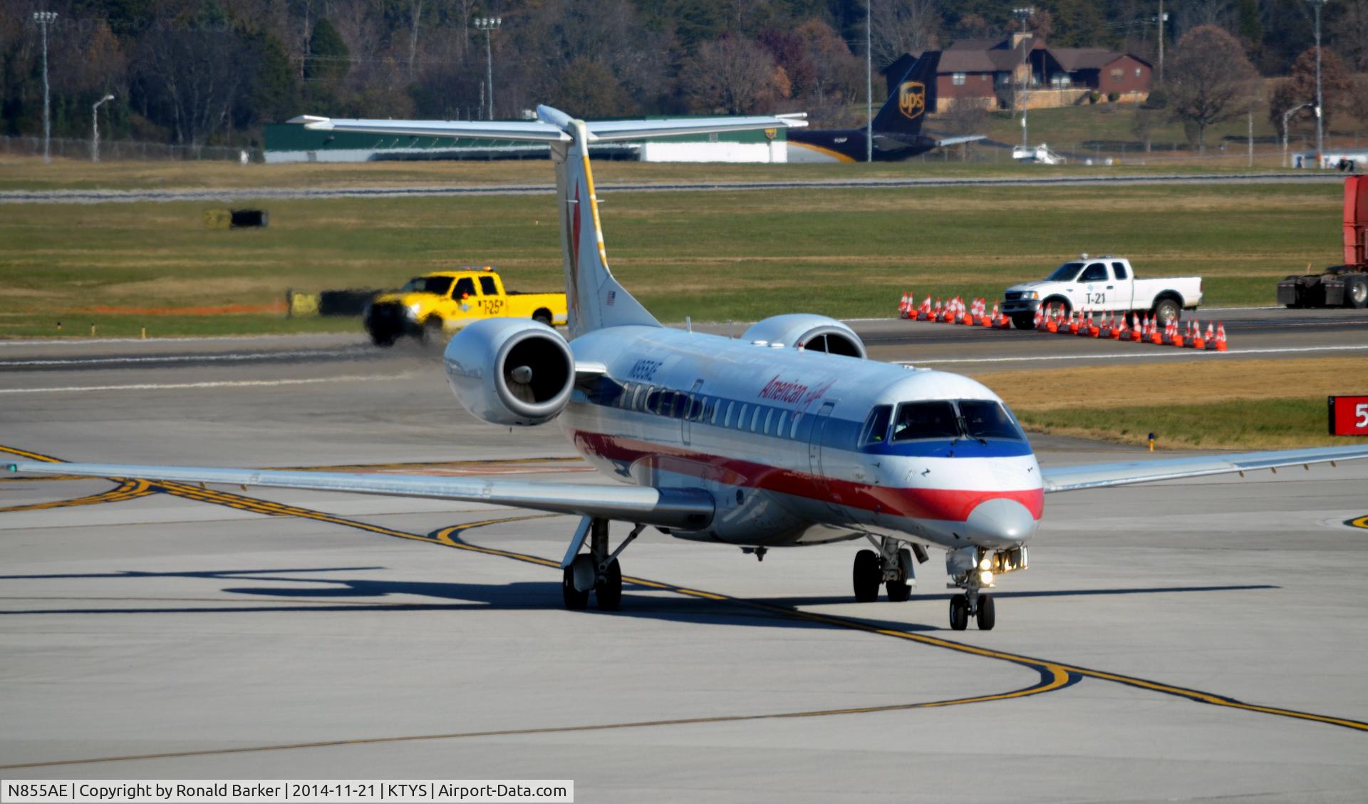 N855AE, 2003 Embraer ERJ-140LR (EMB-135KL) C/N 145747, Taxi to park TYS