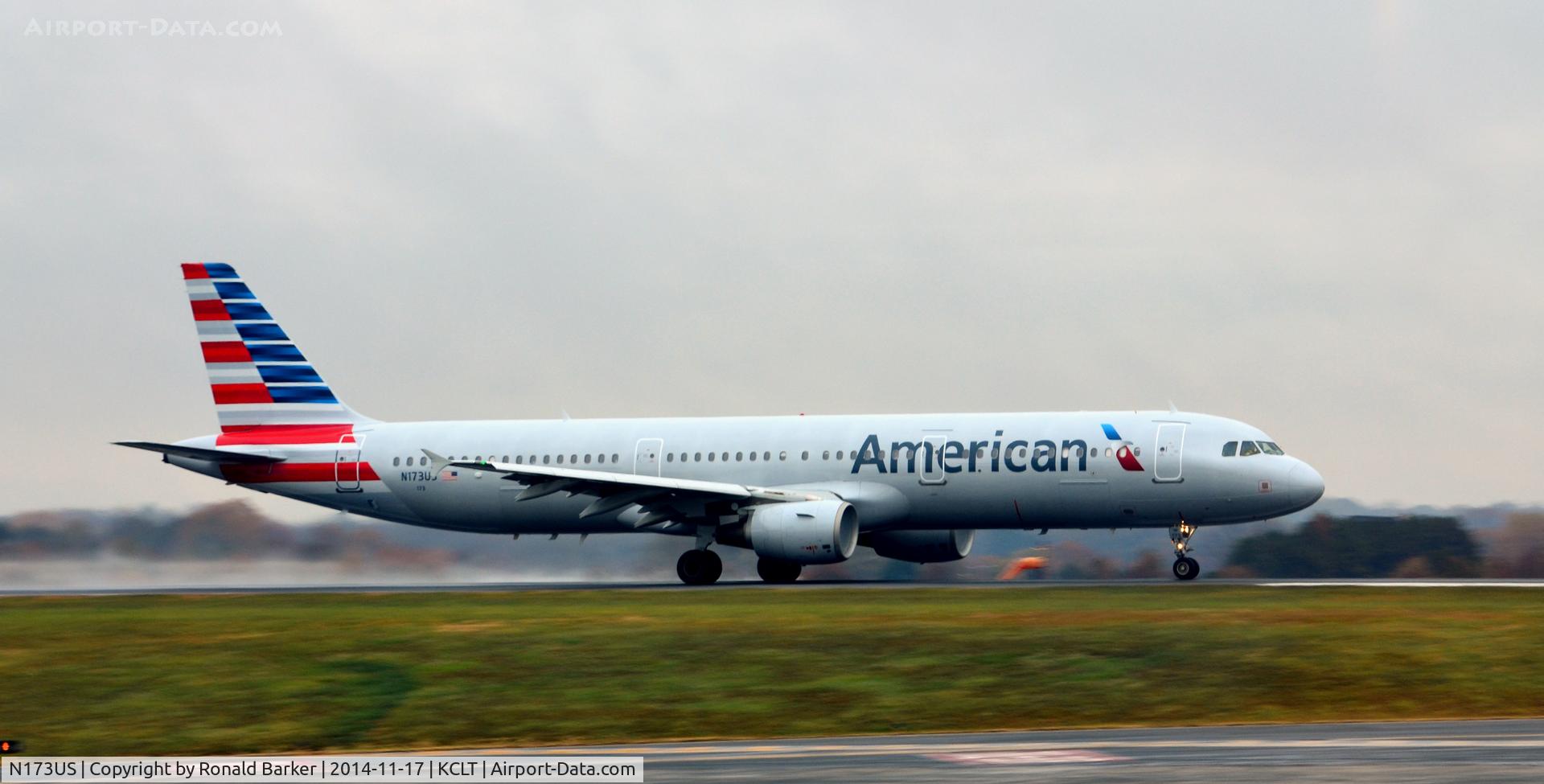 N173US, 2001 Airbus A321-211 C/N 1481, Takeoff CLT