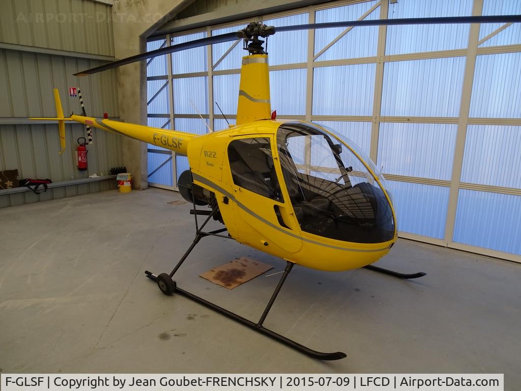F-GLSF, Robinson R22 Beta C/N 1813, private 