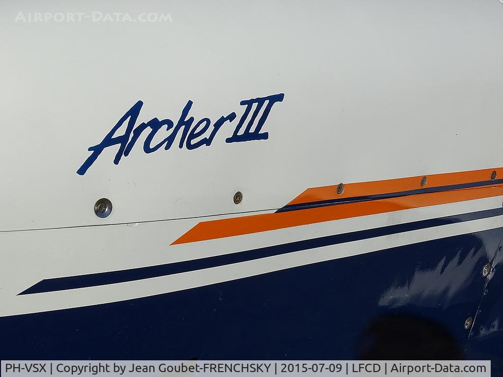 PH-VSX, 1995 Piper PA-28-181 Archer III C/N 2890231, Archer III