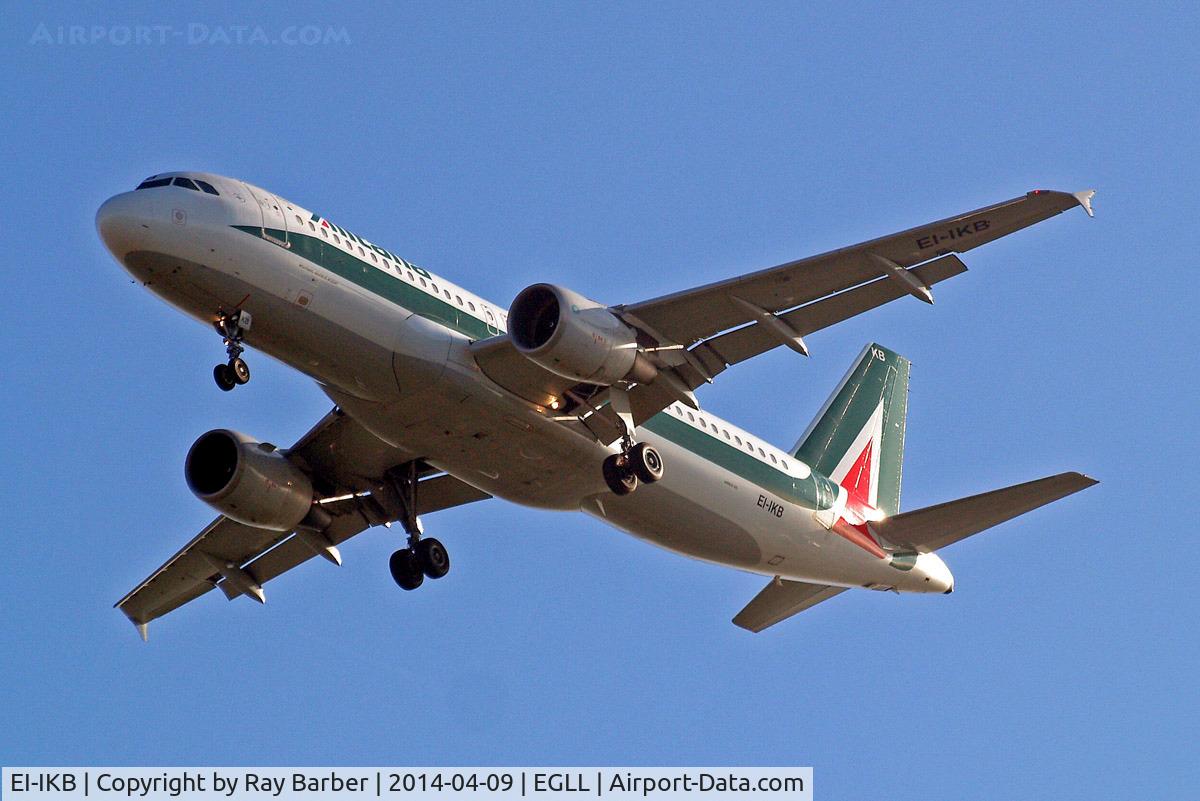 EI-IKB, 2000 Airbus A320-214 C/N 1226, Airbus A320-214 [1226] (Alitalia) Home~G 09/04/2014. On approach 27R.
