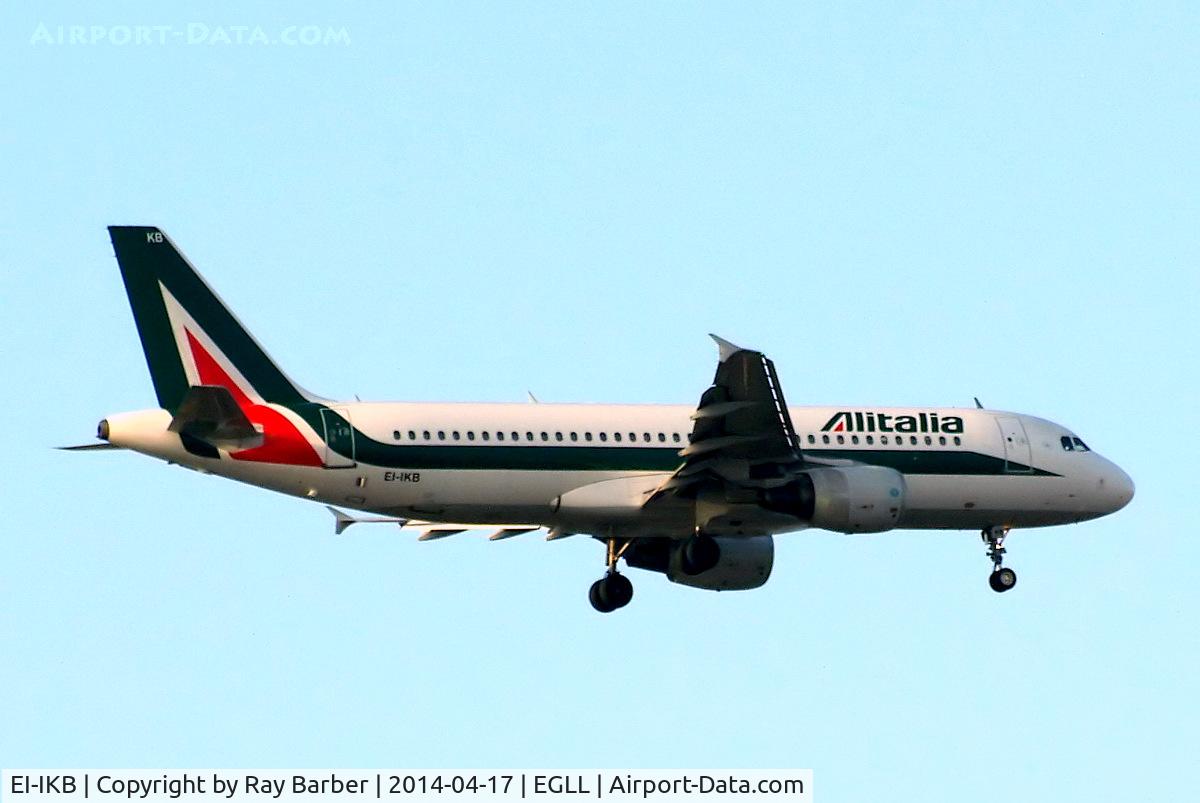 EI-IKB, 2000 Airbus A320-214 C/N 1226, Airbus A320-214 [1226] (Alitalia) Home~G 17/04/2014. On approach 27L.