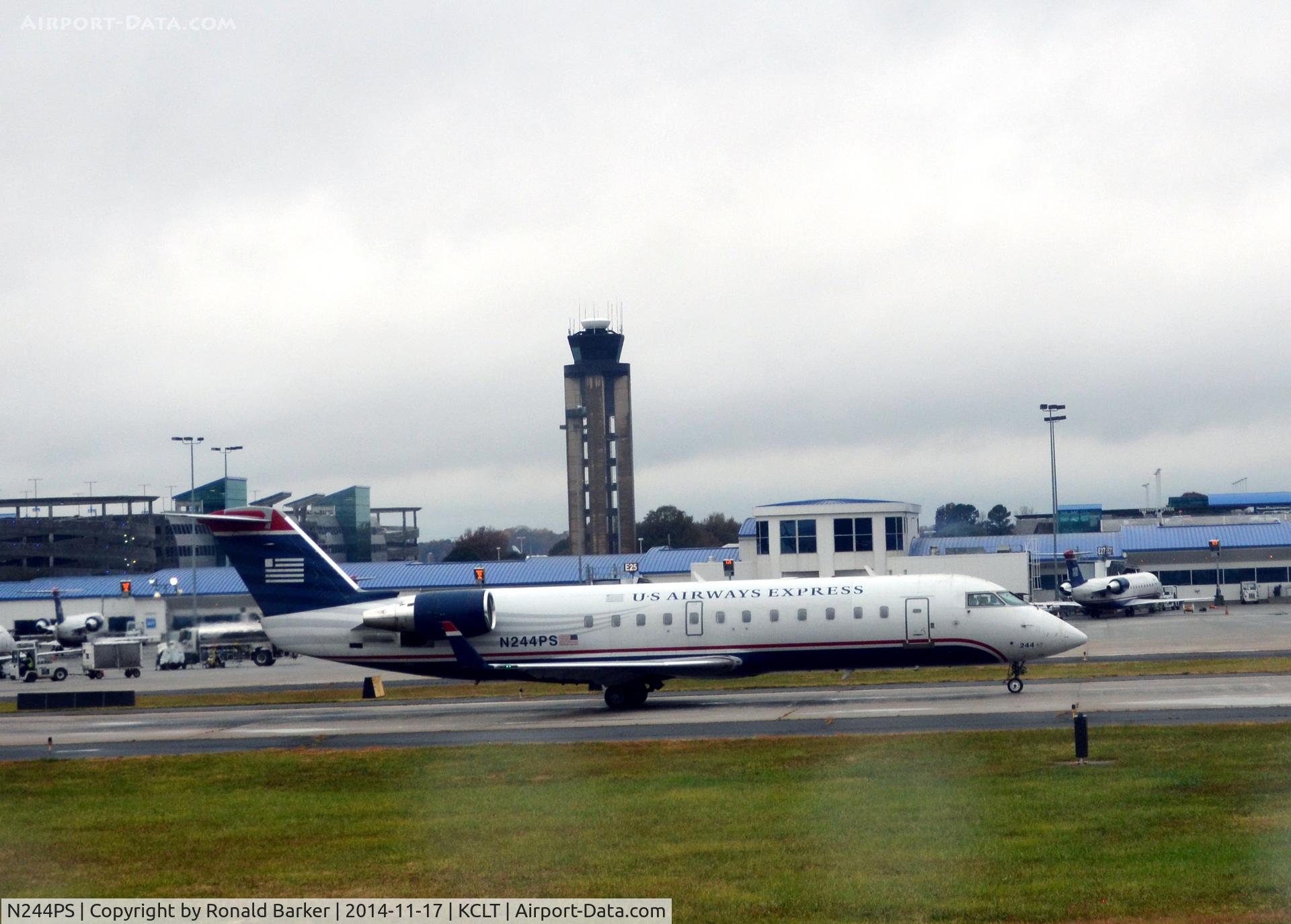 N244PS, 2004 Bombardier CRJ-200ER (CL-600-2B19) C/N 7912, Taxi CLT