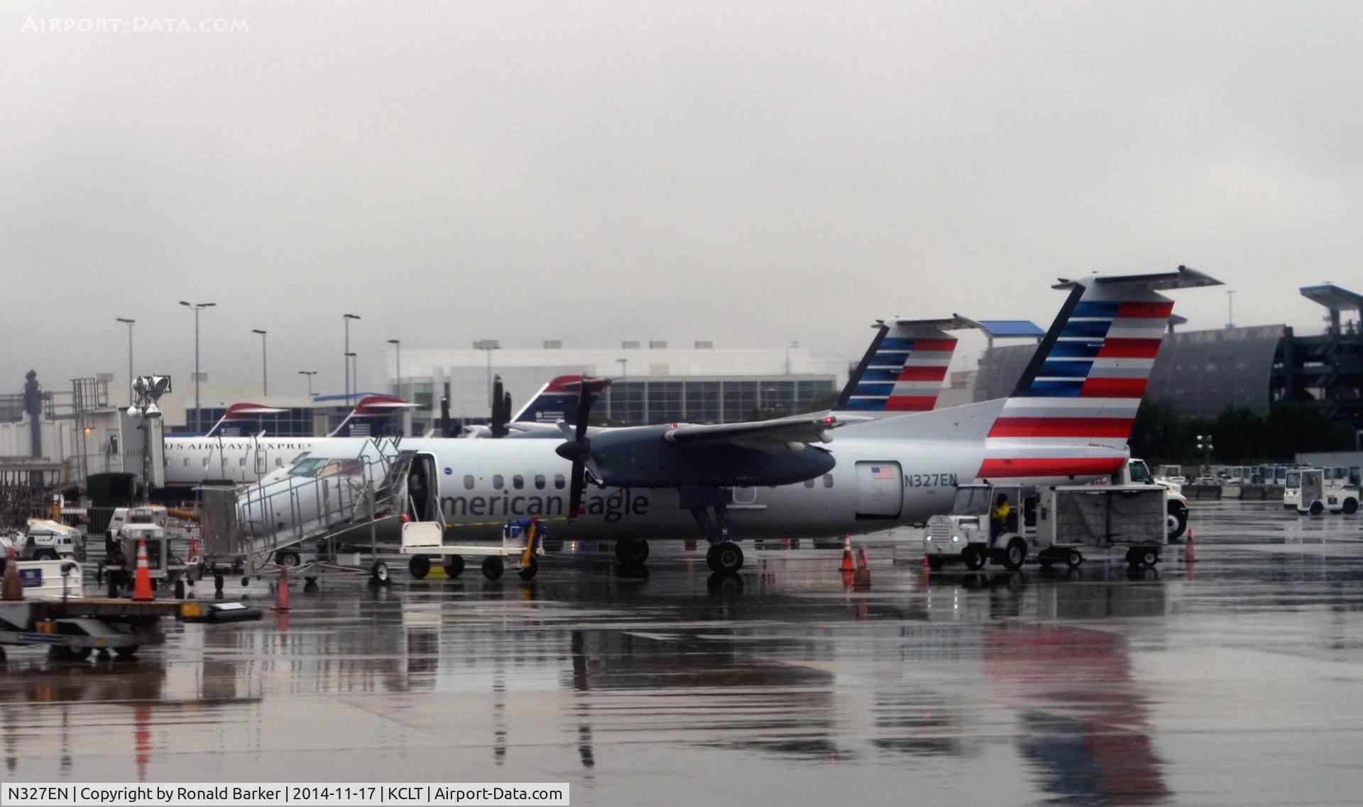 N327EN, 1991 De Havilland Canada DHC-8-311 Dash 8 C/N 261, At the gate CLT
