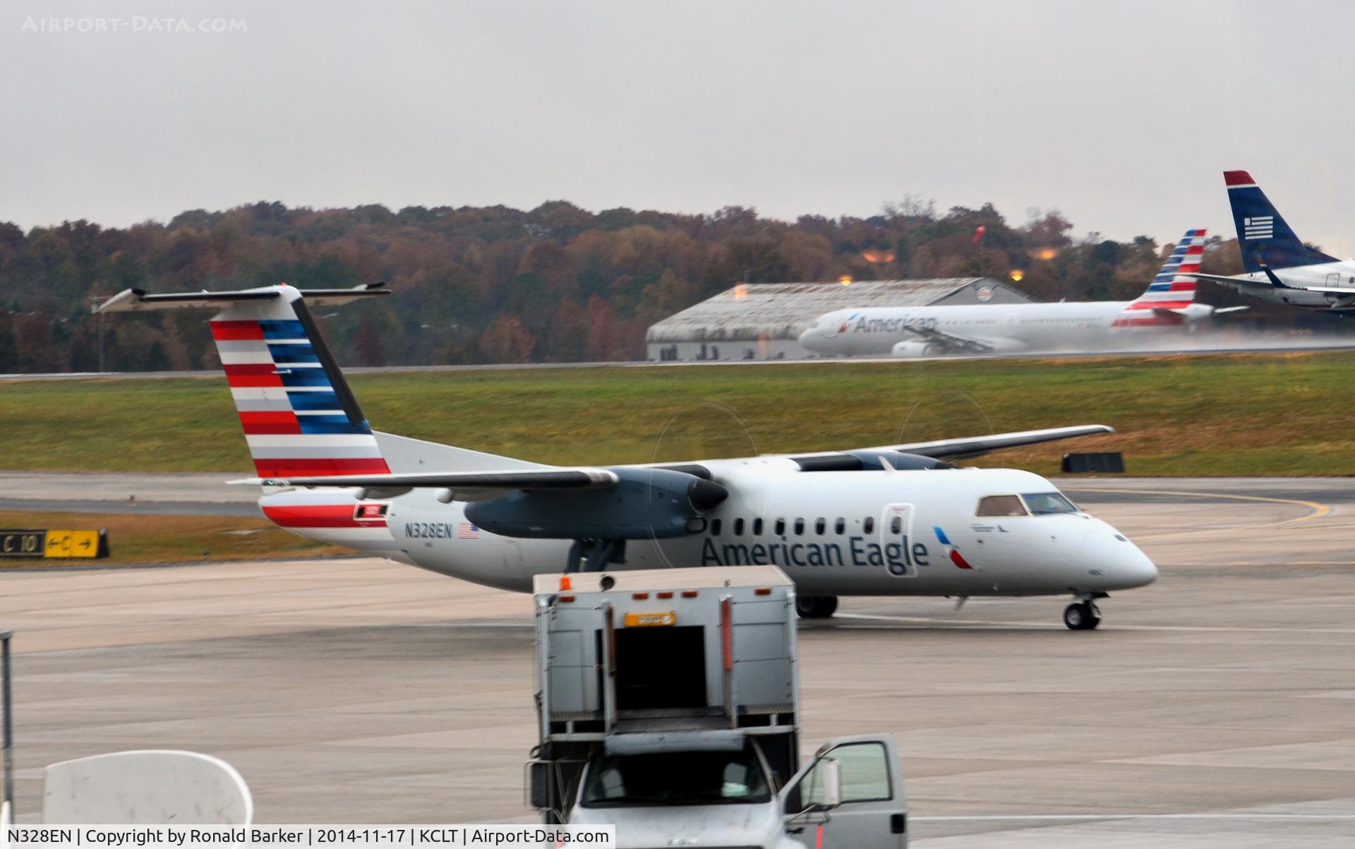N328EN, 1991 De Havilland Canada DHC-8-311 Dash 8 C/N 281, Taxi for takeoff CLT