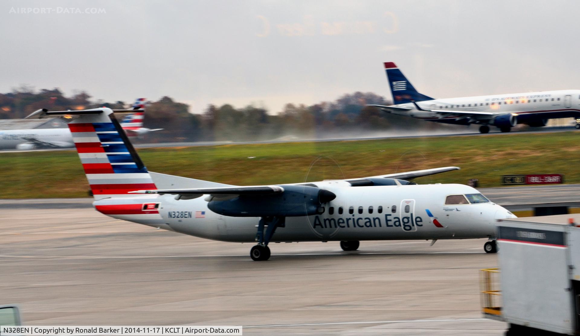 N328EN, 1991 De Havilland Canada DHC-8-311 Dash 8 C/N 281, Take for takeoff CLT