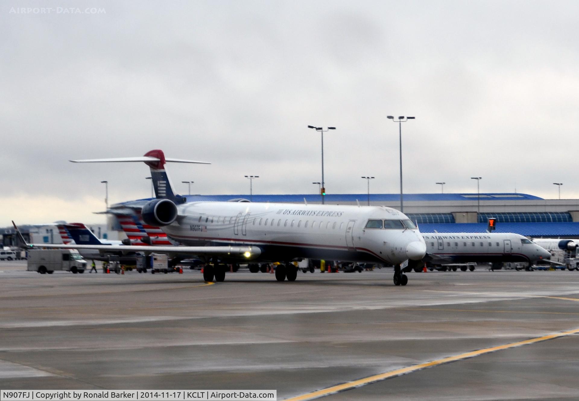 N907FJ, 2003 Bombardier CRJ-900ER (CL-600-2D24) C/N 15007, Taxi CLT