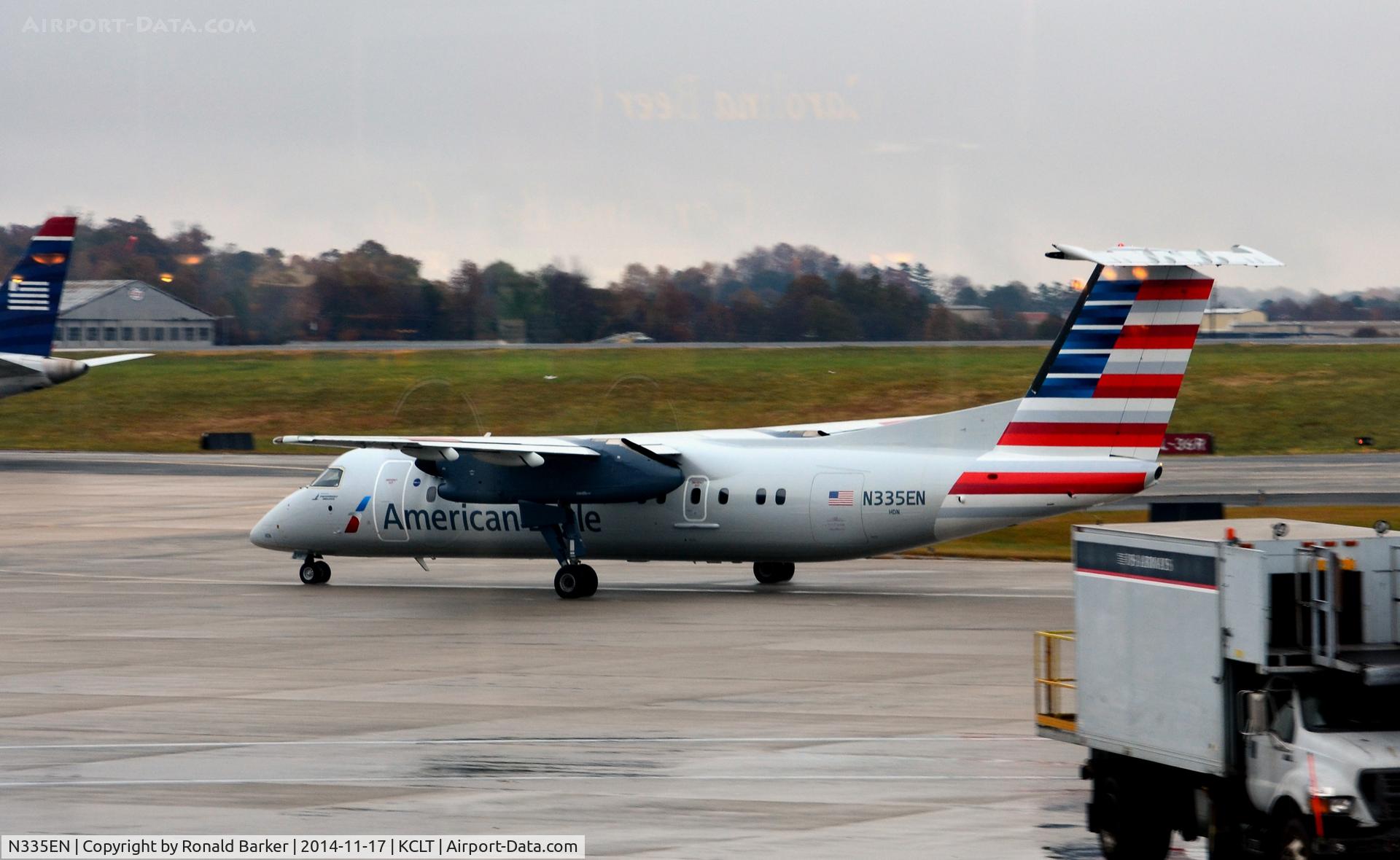 N335EN, 1994 De Havilland Canada DHC-8-311 Dash 8 C/N 375, Taxi CLT