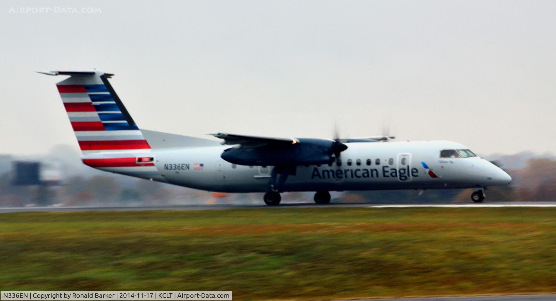 N336EN, 1992 De Havilland Canada DHC-8-311 Dash 8 C/N 336, Takeoff CLT