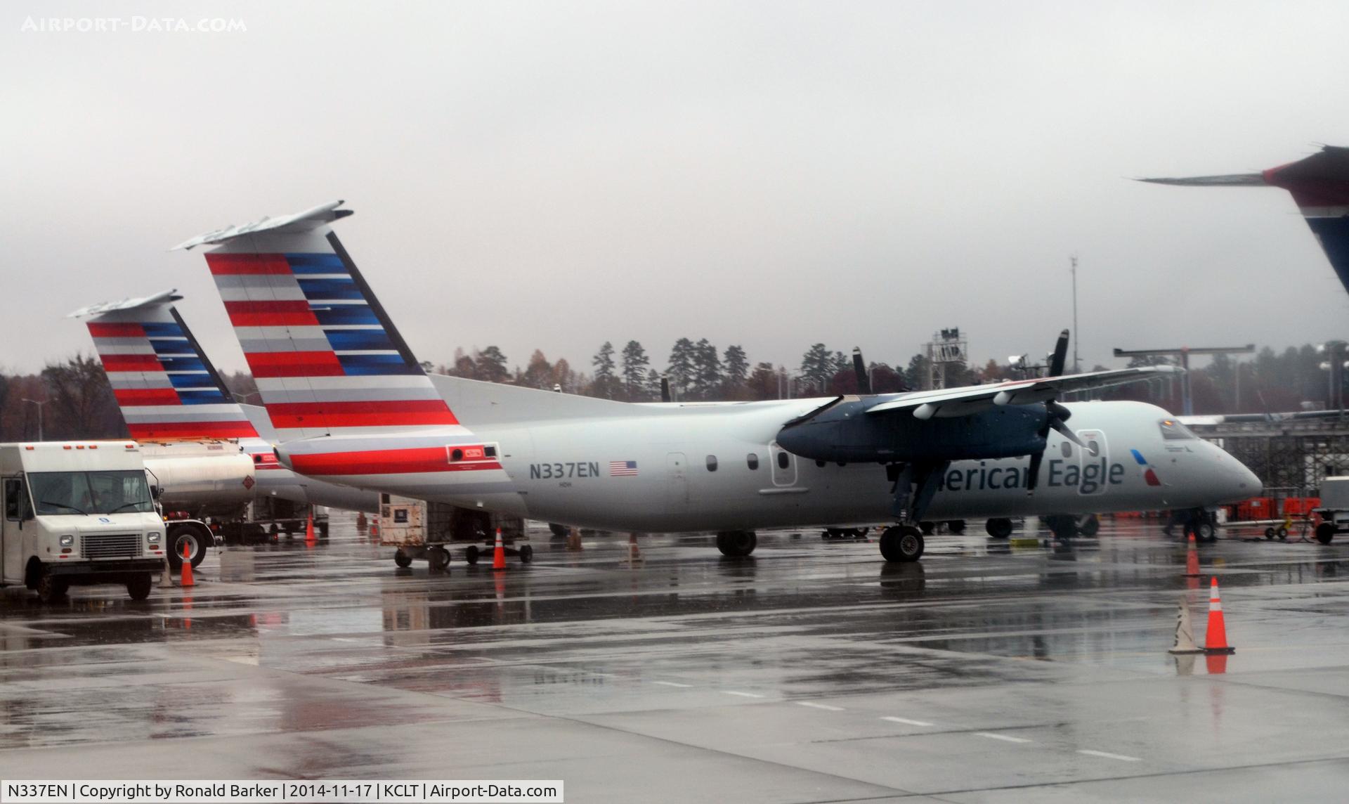 N337EN, 1991 De Havilland Canada DHC-8-311 Dash 8 C/N 284, At the gate CLT