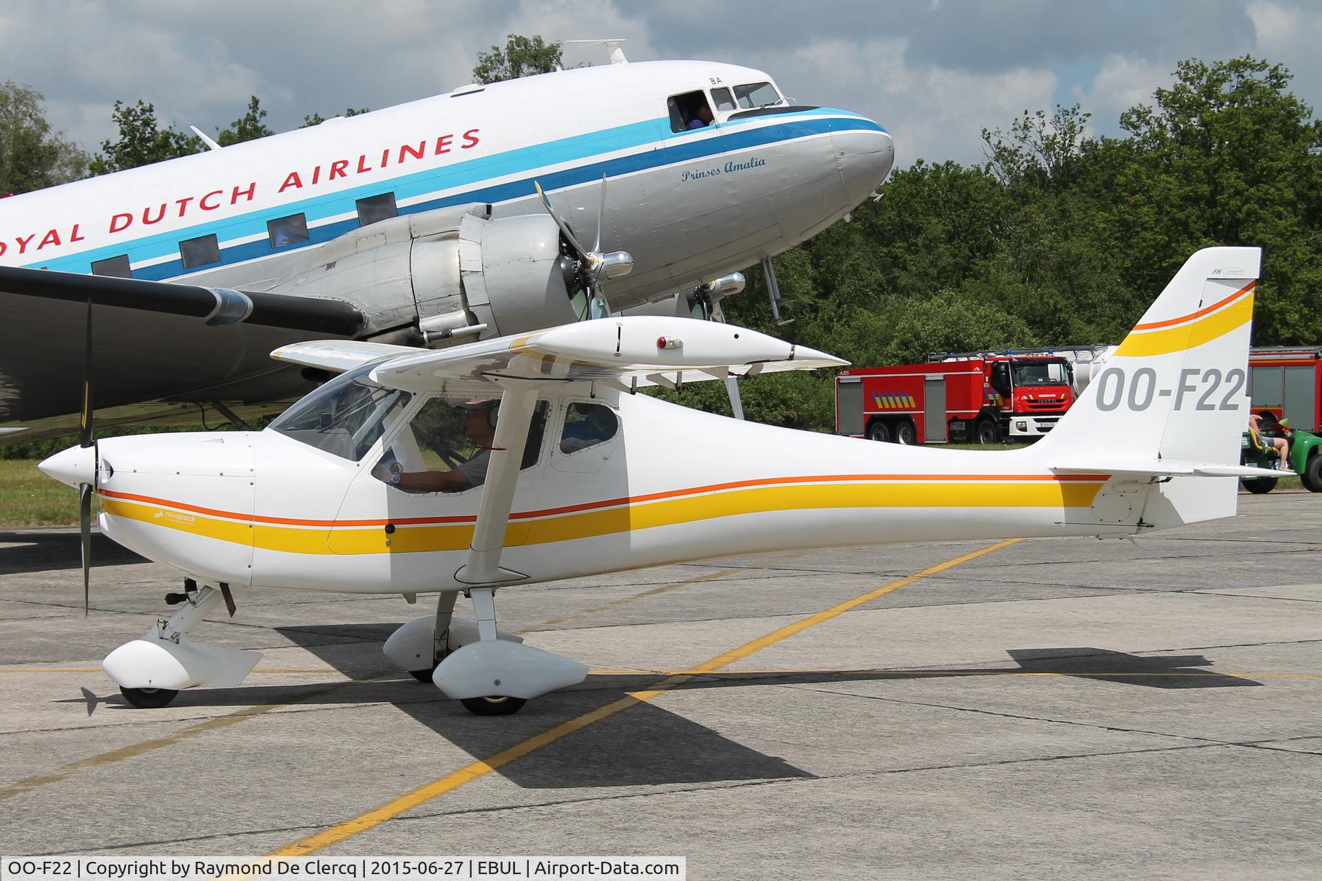 OO-F22, 2006 B & F Technik FK-9 Mark IV Utility C/N 09-04-292, At Ursel Avia 2015.