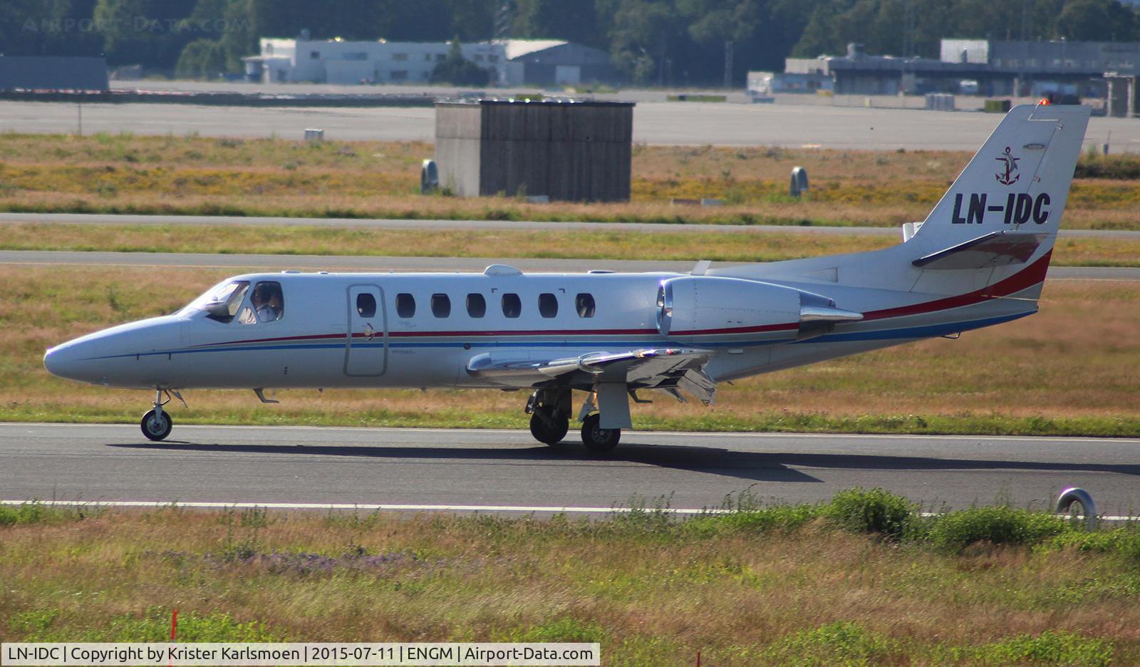 LN-IDC, 2004 Cessna 560 Citation Encore+ C/N 560-0652, Landing.
