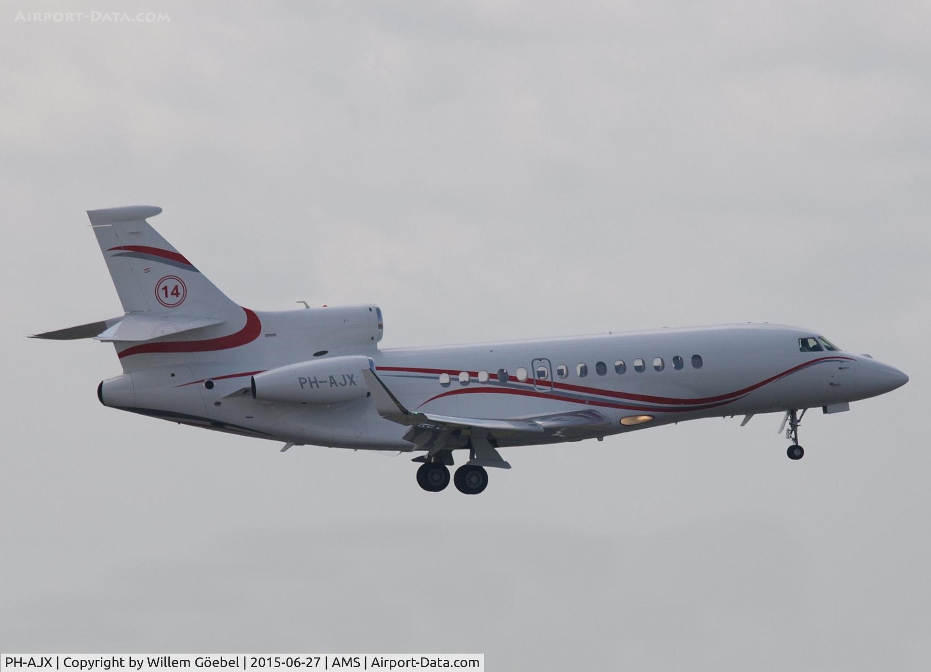 PH-AJX, 2009 Dassault Falcon 7X C/N 102, Landing on runway 27 of Schiphol Airport
