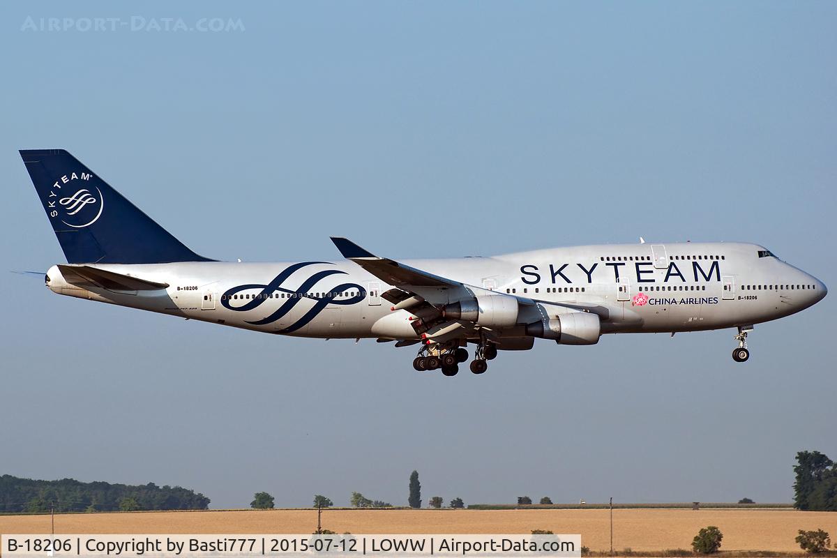 B-18206, 1998 Boeing 747-409 C/N 29030, B-18206@VIE