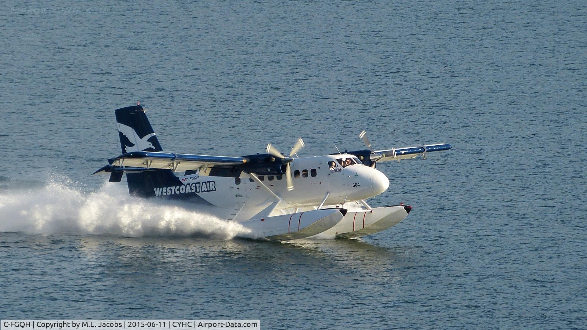 C-FGQH, 1968 De Havilland Canada DHC-6-100 Twin Otter C/N 106, Westcoast Air #604 early morning landing in Coal Harbour.