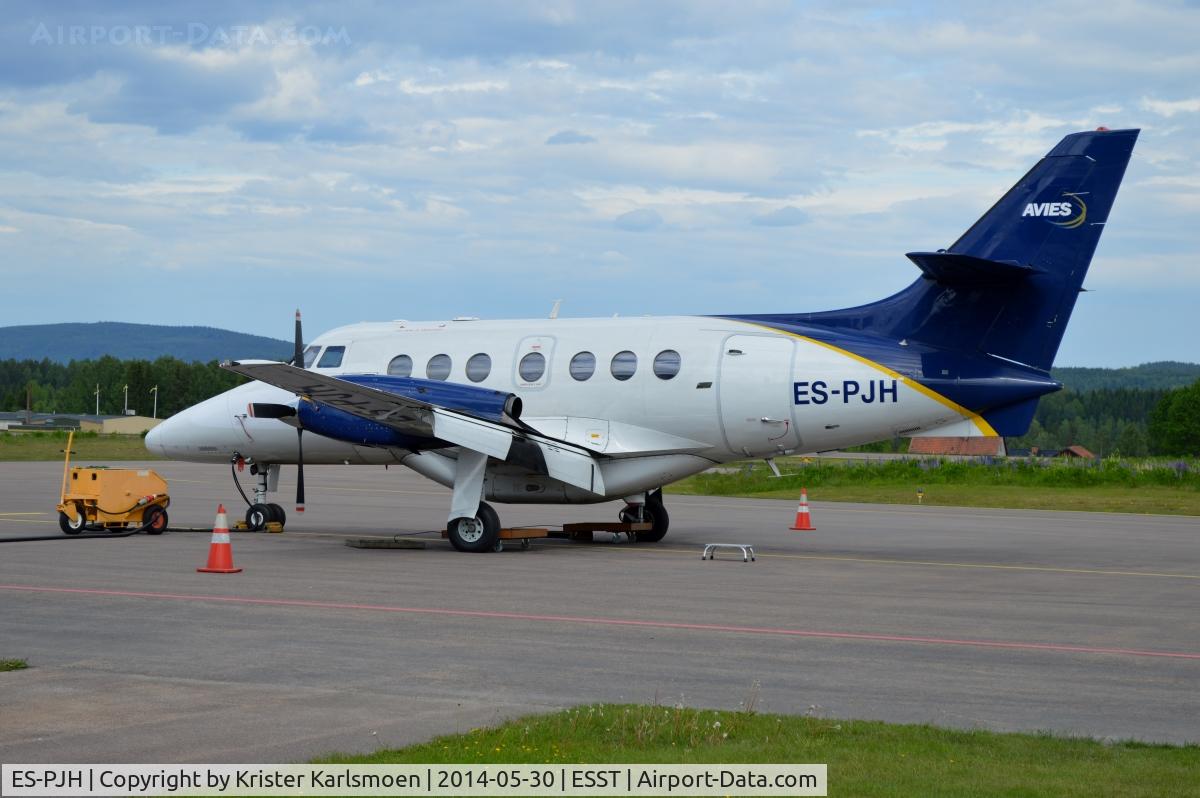 ES-PJH, 1989 British Aerospace BAe-3201 Jetstream 32EP C/N 855, Former SE-LHF.
