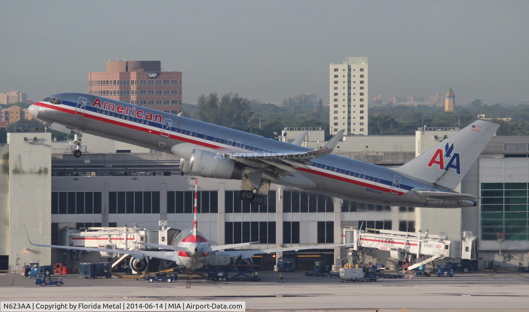 N623AA, 1990 Boeing 757-223 C/N 24581, American