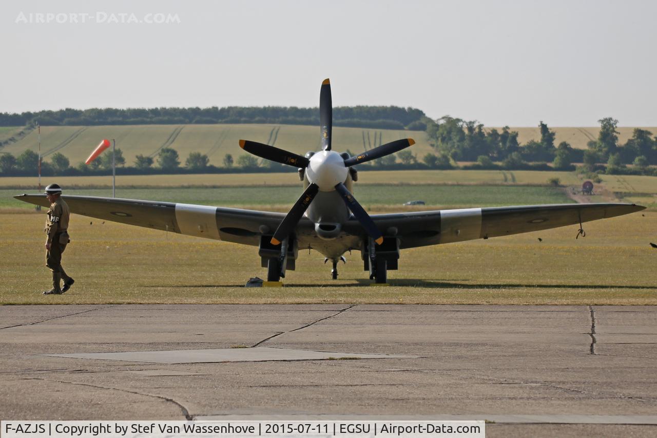 F-AZJS, 1944 Supermarine 389 Spitfire PR.XIX C/N 6S/585110, Flying Legends Duxford 2015.