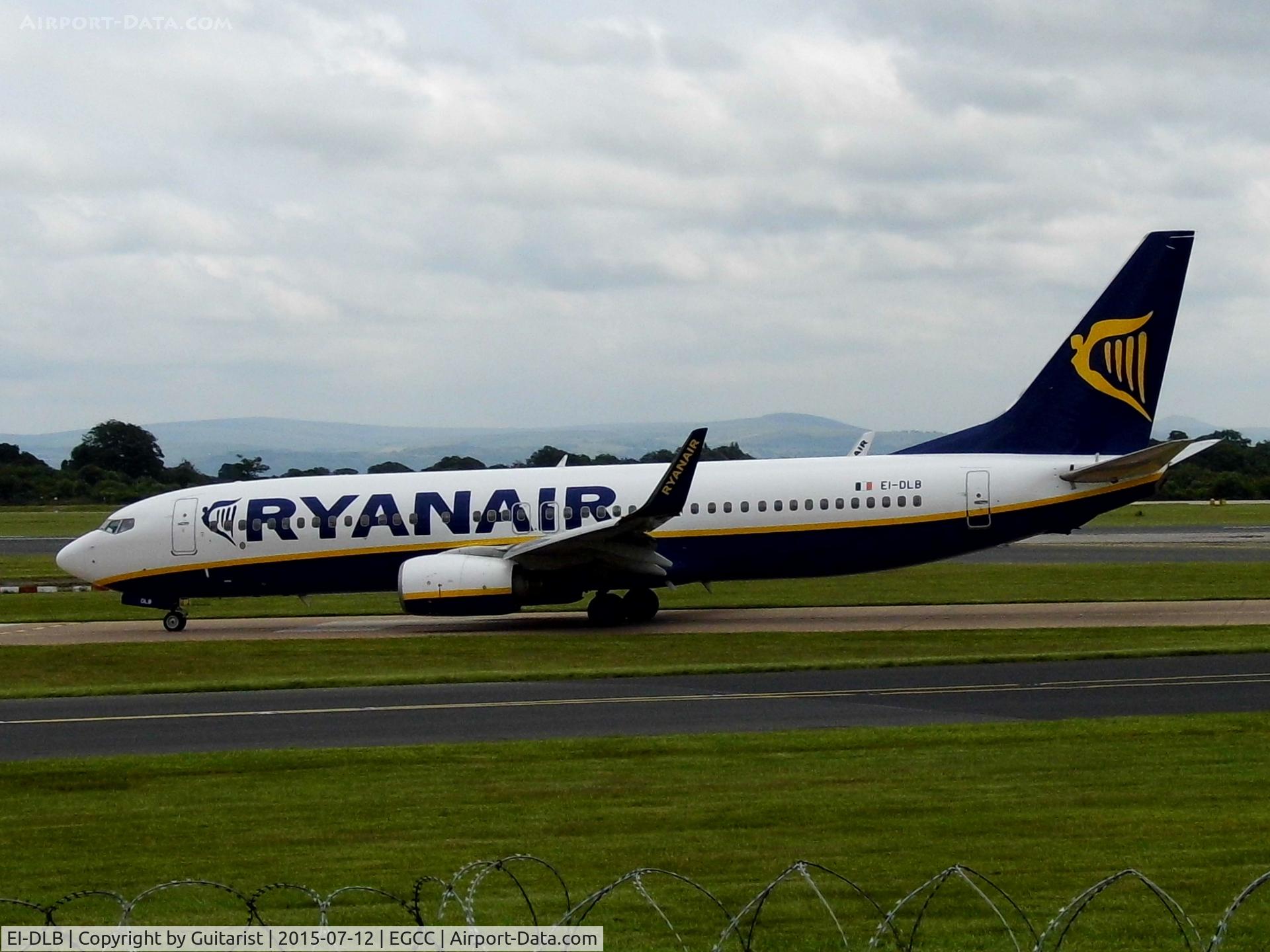 EI-DLB, 2005 Boeing 737-8AS C/N 33584, At Manchester