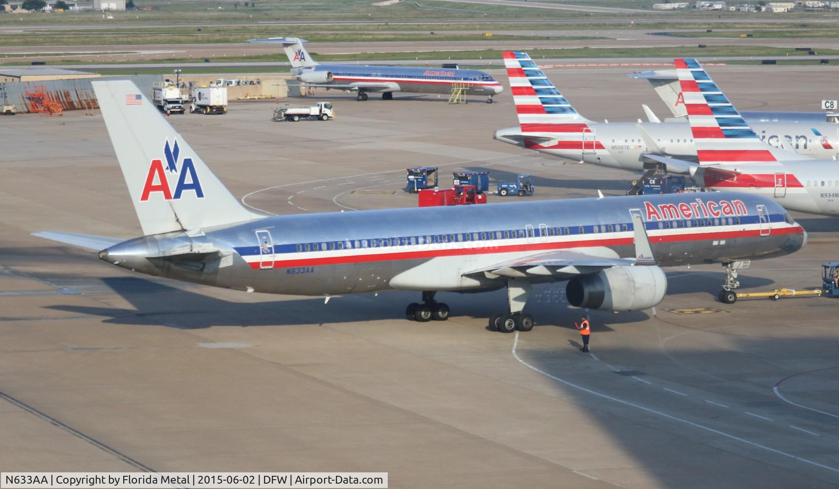 N633AA, 1990 Boeing 757-223 C/N 24591, American