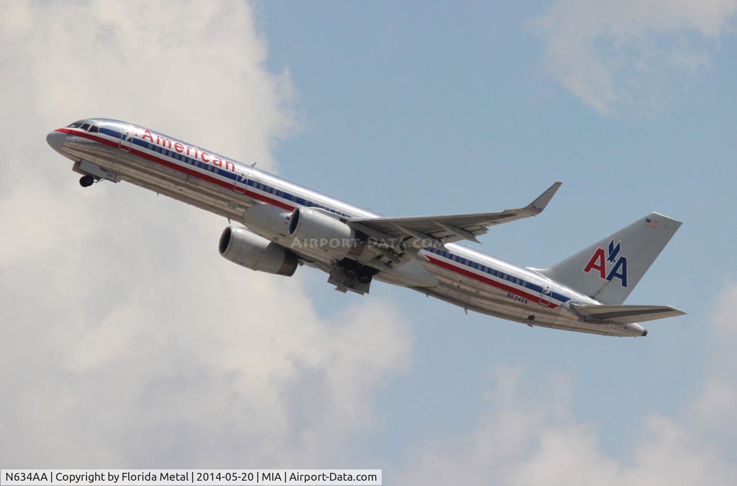 N634AA, 1990 Boeing 757-223 C/N 24592, American