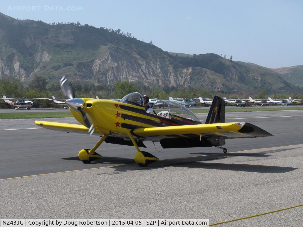 N243JG, 2001 Vans RV-8 C/N 80669, 2001 Grubbs Van's RV-8, Lycoming IO-360, taxi to Rwy 22