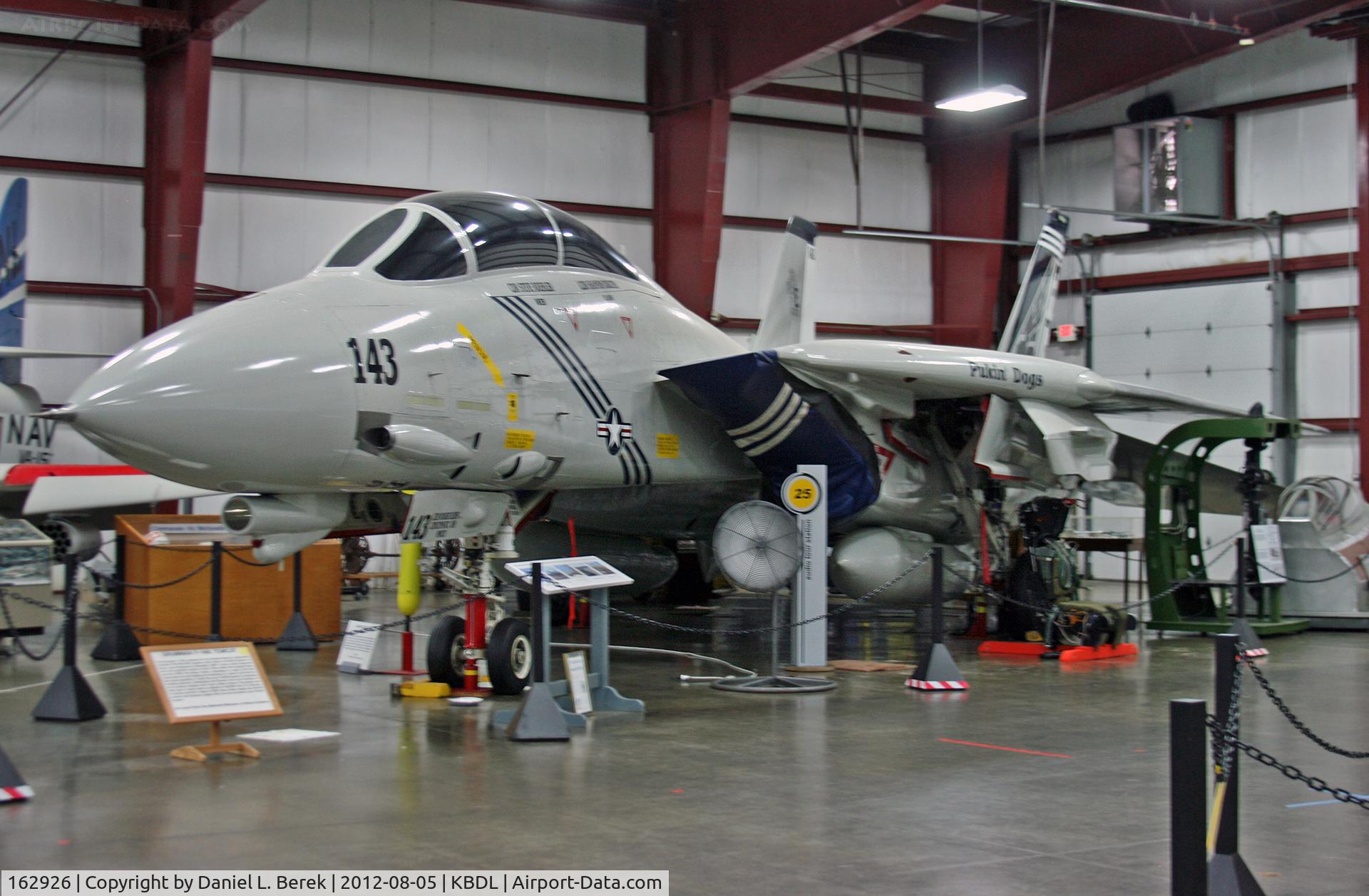162926, Grumman F-14B Tomcat Tomcat C/N 574, This new restoration is a proud addition to the New England Air Museum.