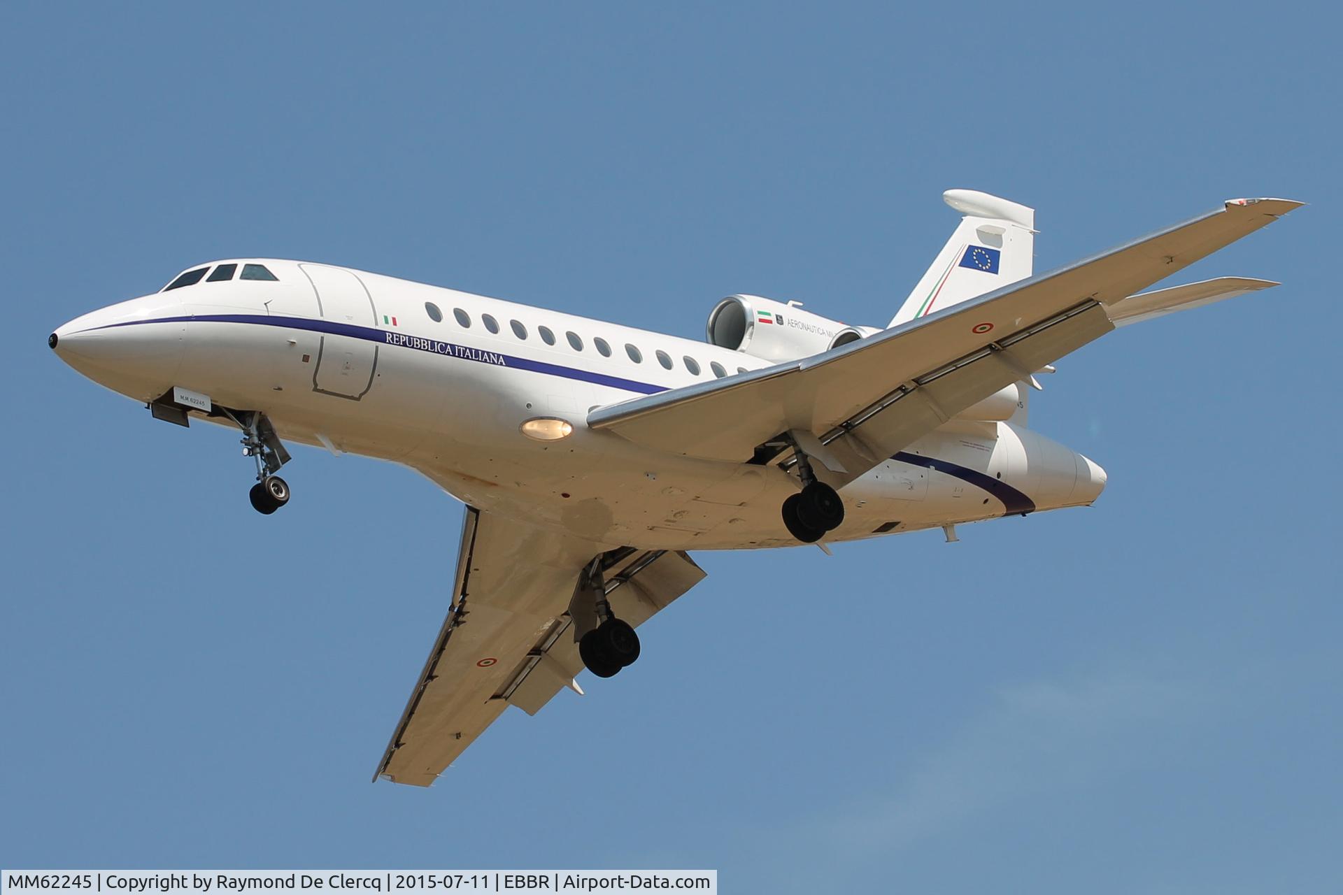 MM62245, 2005 Dassault Falcon 900EX C/N 156, Landing at Brussels Airport.
