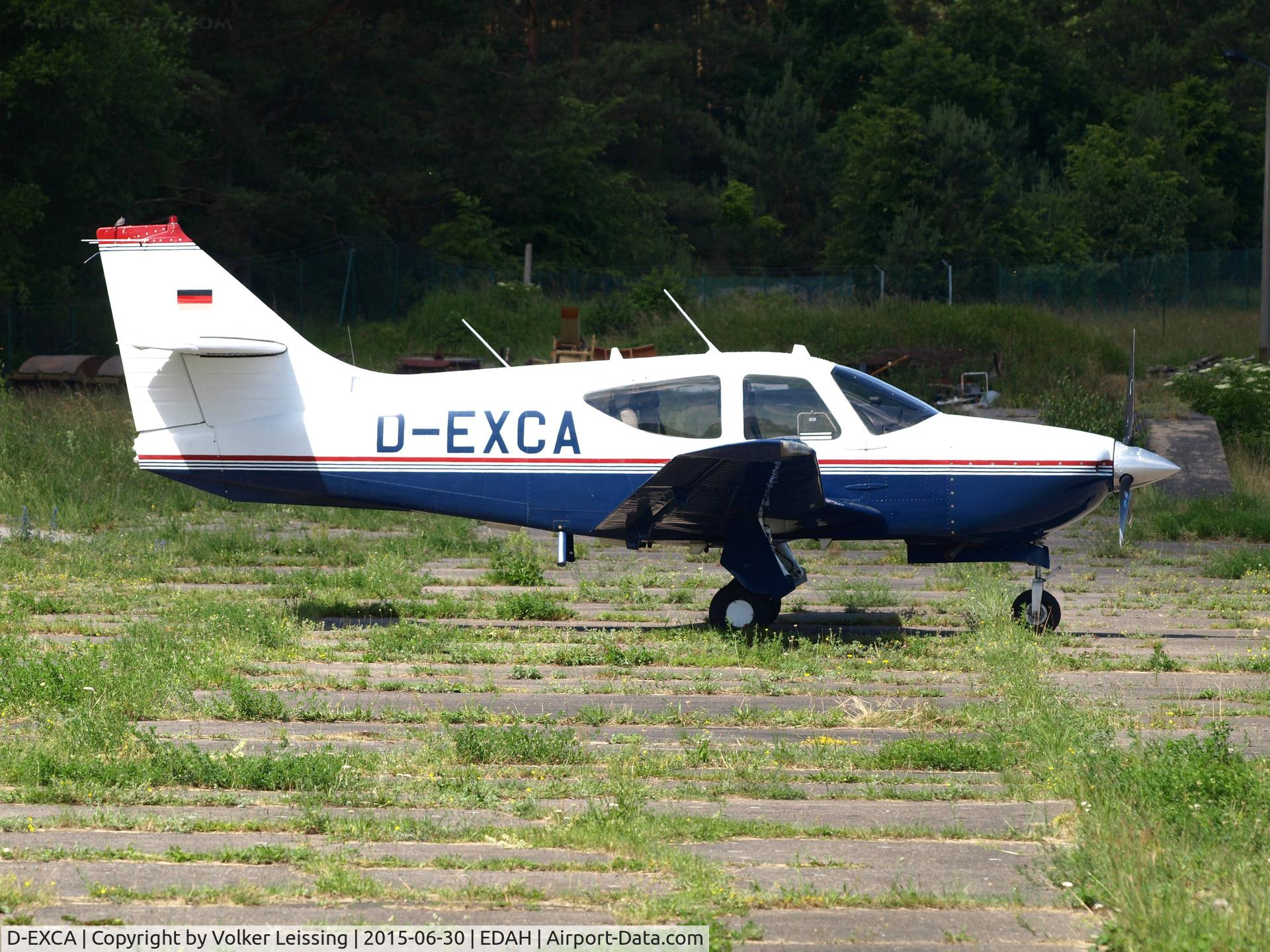 D-EXCA, 1992 Rockwell Commander 114B C/N 14557, parking