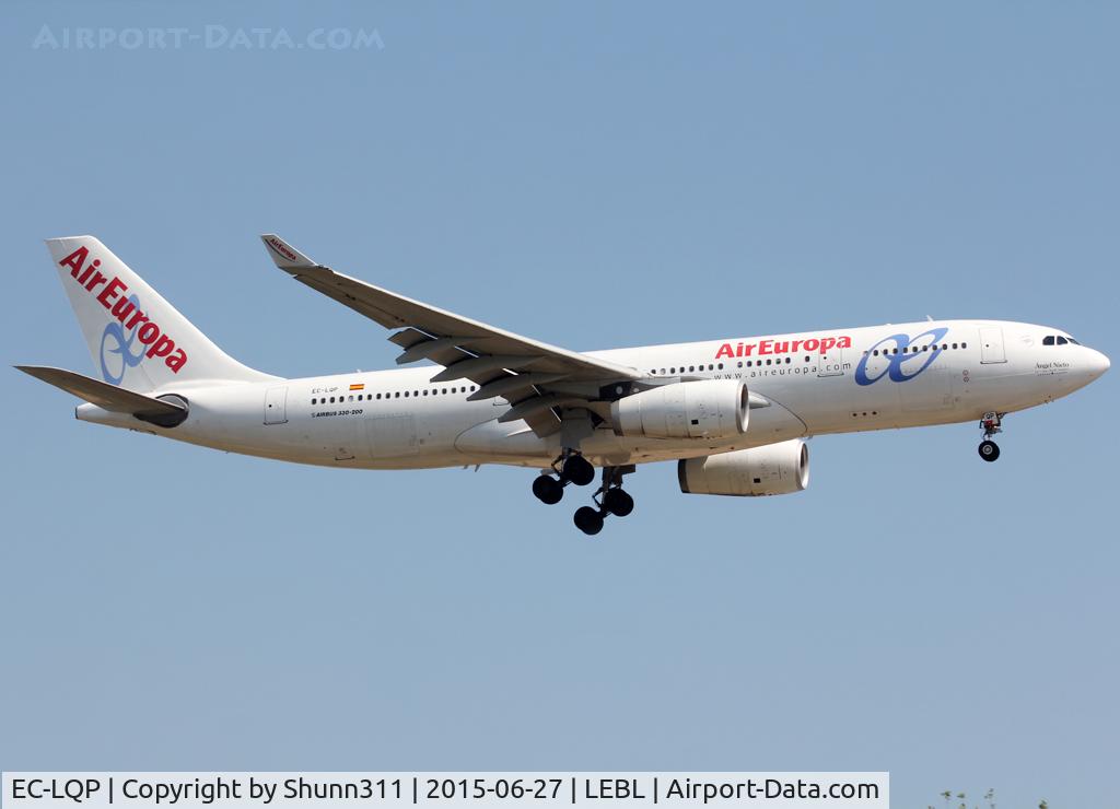 EC-LQP, 2003 Airbus A330-243 C/N 526, Landing rwy 25R