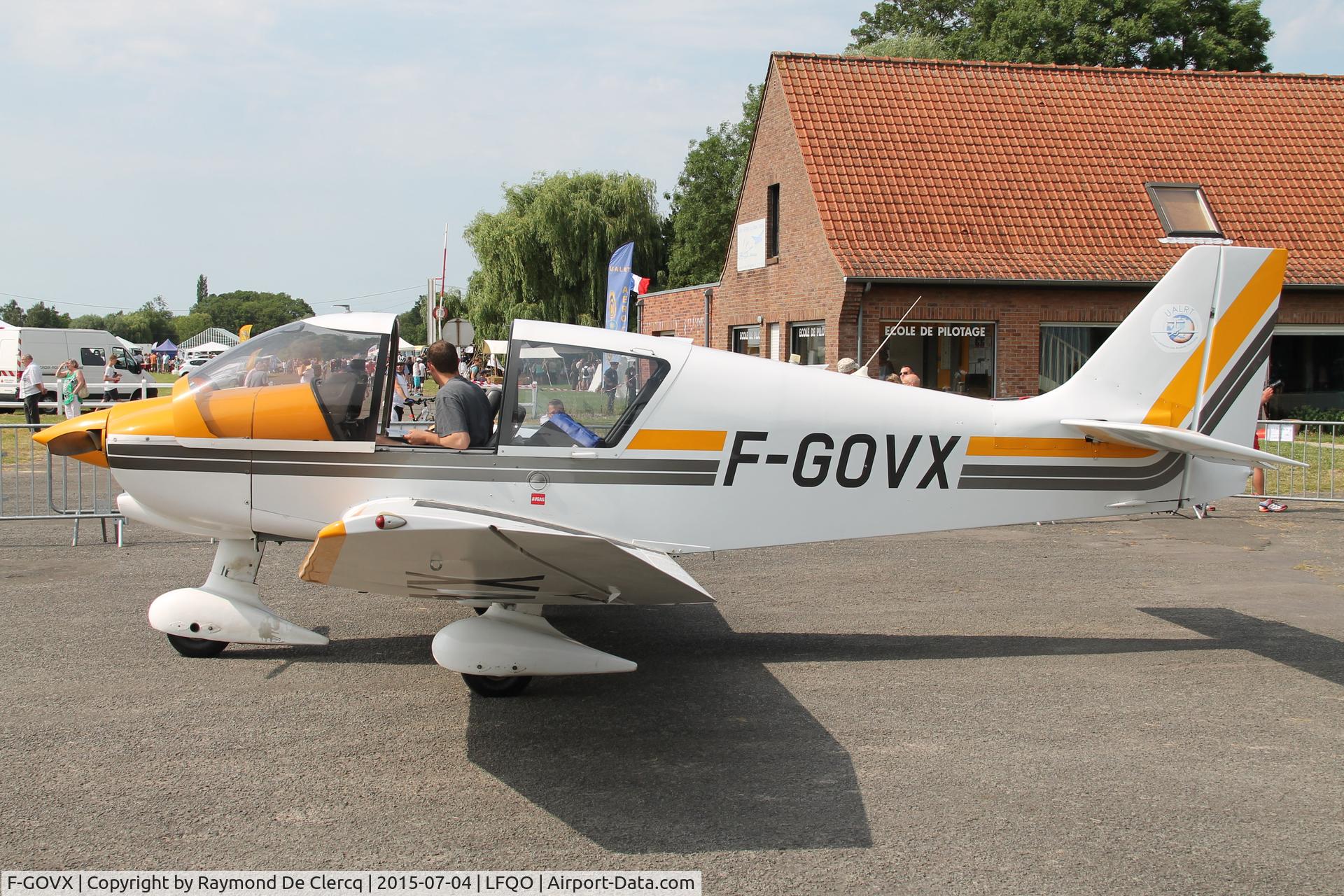 F-GOVX, Robin DR-400-120 C/N 2330, Festival de l'air 2015.