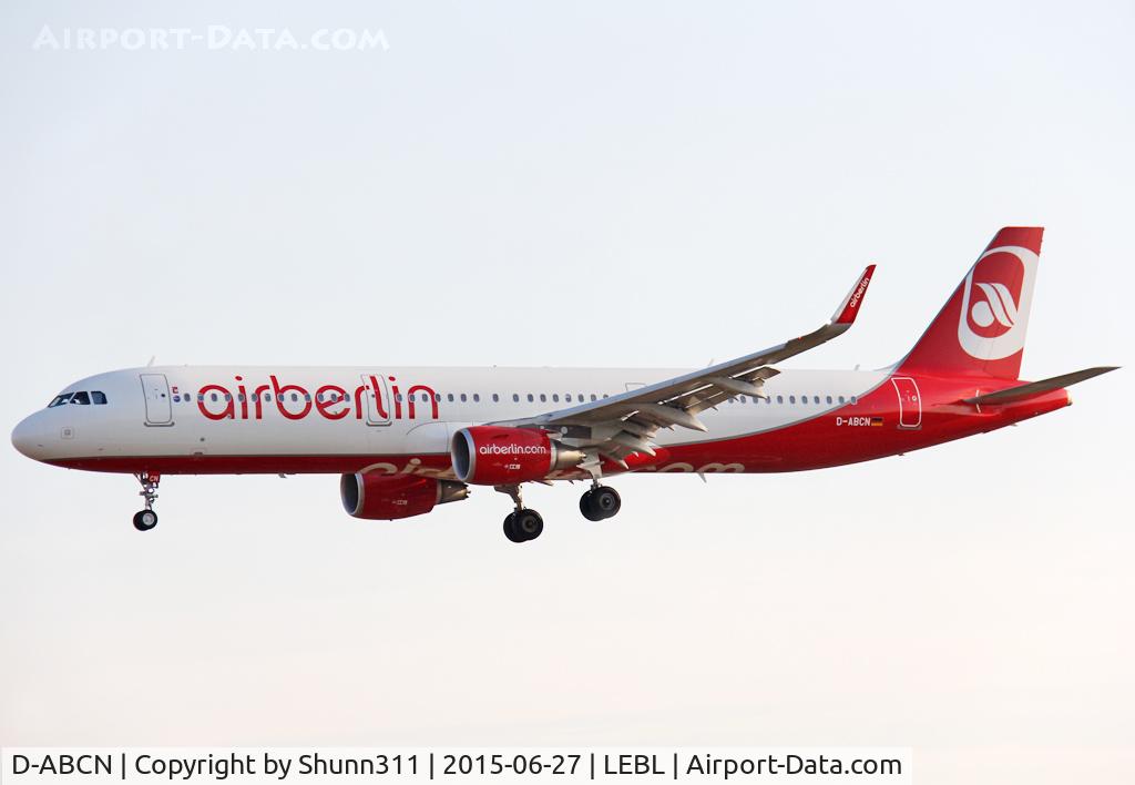 D-ABCN, 2015 Airbus A321-211 C/N 6454, Landing rwy 25R