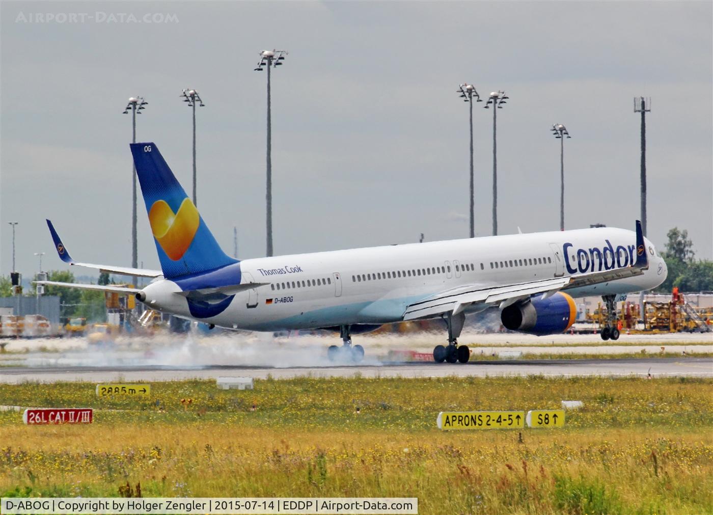 D-ABOG, 1999 Boeing 757-330 C/N 29014, Steamy touch down on rwy 26L.....