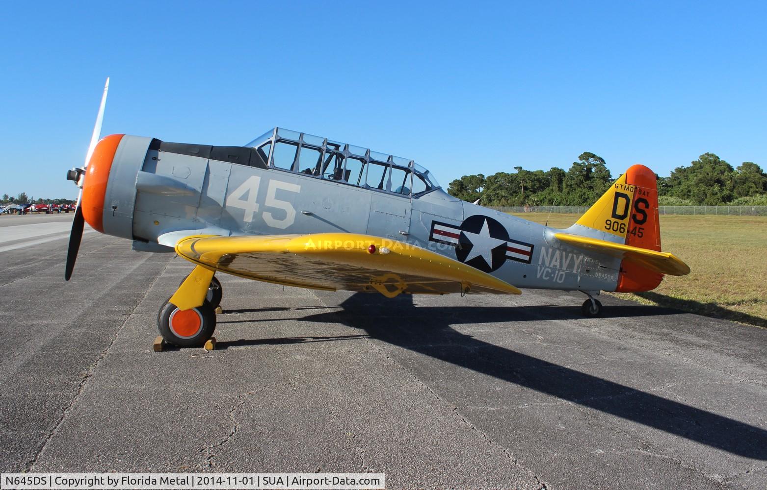 N645DS, 1944 North American SNJ-5 Texan Texan C/N 88-17678, SNJ-5