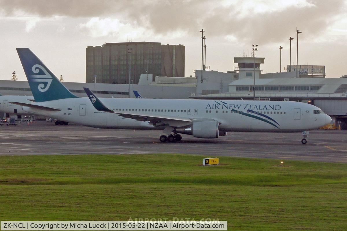 ZK-NCL, 1997 Boeing 767-319/ER C/N 28745, At Auckland