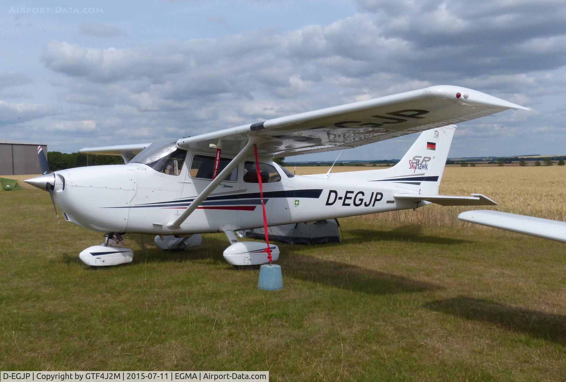 D-EGJP, 2001 Cessna 172S Skyhawk SP C/N 172S8814, D-EGJP at Fowlmere 11.7.15