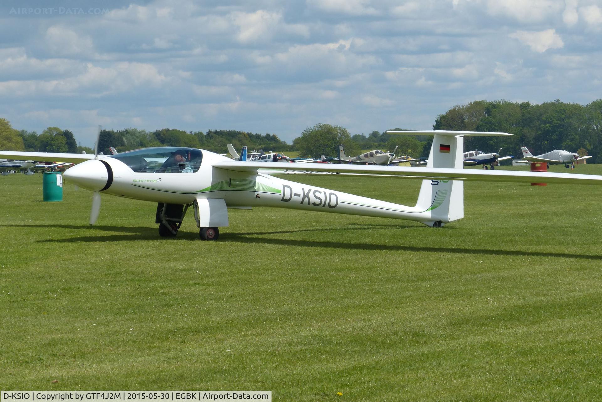 D-KSIO, Stemme S-10VT C/N 11-138, D-KSIO at Sywell 30.5.15