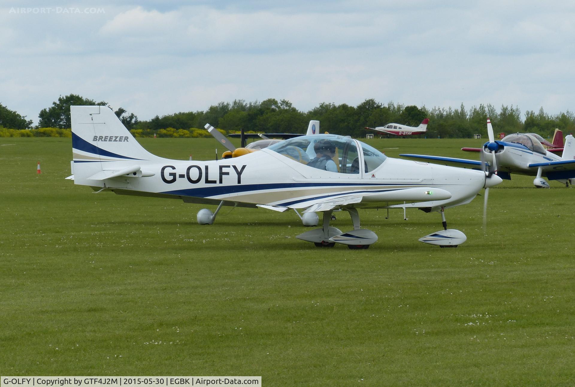 G-OLFY, 2014 Breezer B600 LSA C/N 028LSA, G-OLFY at Sywell 30.5.15