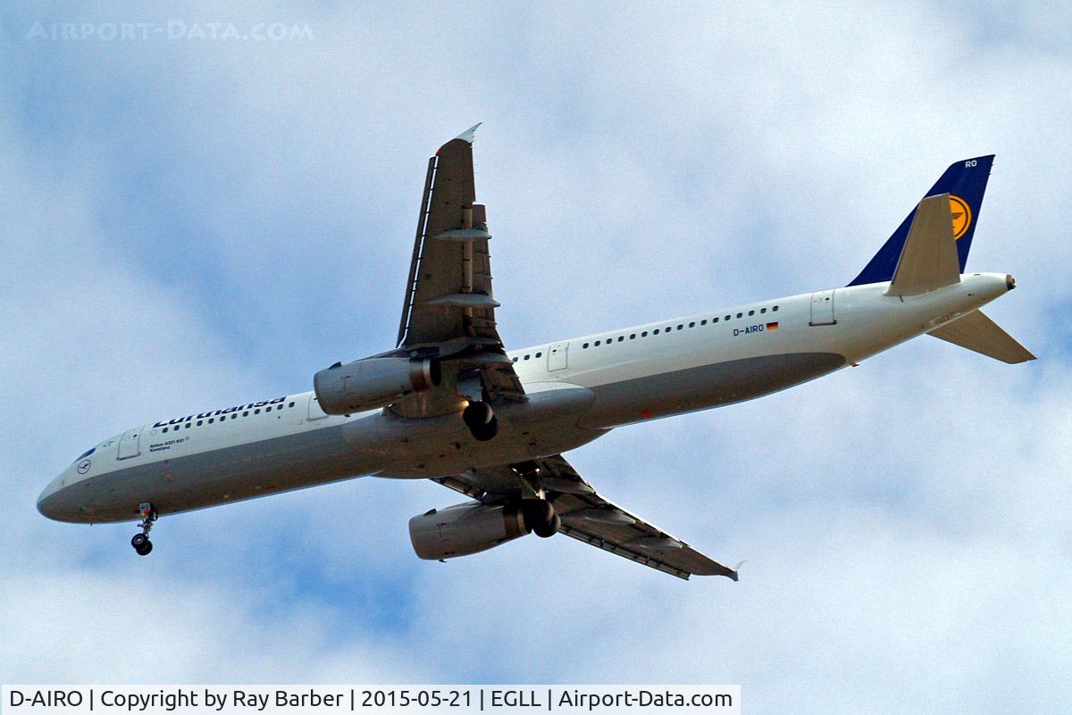 D-AIRO, 1995 Airbus A321-131 C/N 0563, Airbus A321-131 [0563] (Lufthansa) Home~G 21/05/2015. On approach 27R.