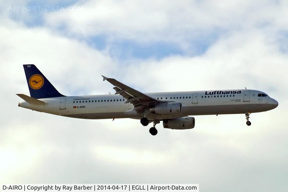 D-AIRO, 1995 Airbus A321-131 C/N 0563, Airbus A321-131 [0563] (Lufthansa) Home~G 17/04/2014. On approach 27L.